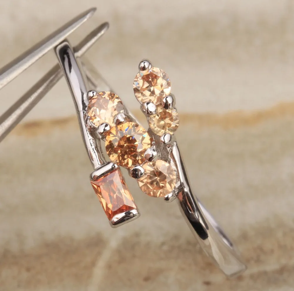 Великолепный Шампанское Morganite Кубического Циркония Камни наложения
