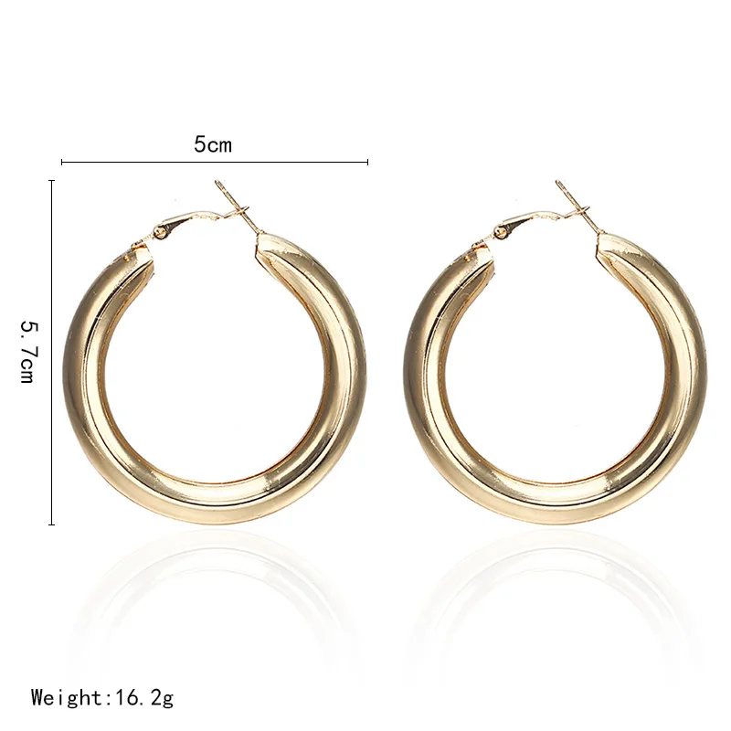 

SexeMara Very Beautiful And Exquisite Punk Rock Minimalist 50mm Thick Tube Big Gold Alloy Round Circle Hoop Earrings