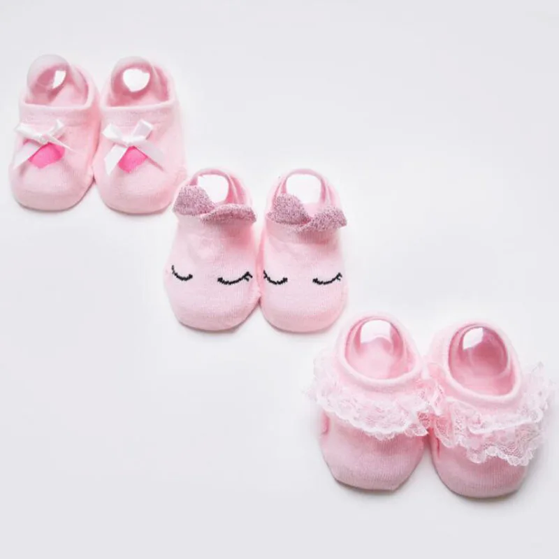 light pink 3 пар/компл. для новорожденных в стиле принцессы для маленьких девочек, носки с милыми кружевными бантами и цветами Детские носки нескользящие носки-тапочки для младенцев skarpetki подарок - Цвет: light pink