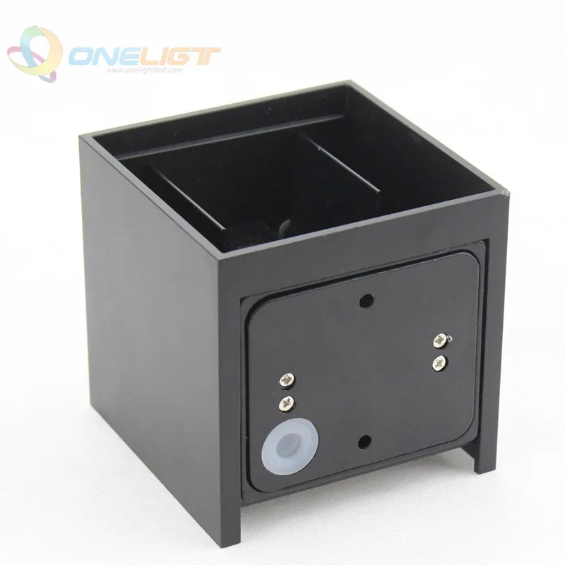 Регулируемый наружный светодиодный настенный светильник с регулируемой