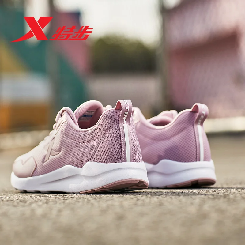 Xtep/женская спортивная обувь для отдыха летняя дышащая Спортивная из сетчатого
