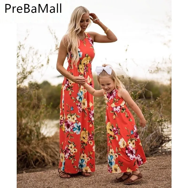 Модные платья для мамы и дочки Семейные комплекты Повседневное Лето Пляжное