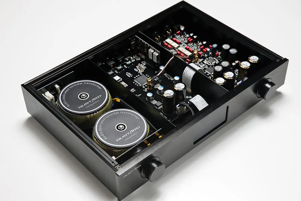 

GUSTARD DAC X20pro ES9018 XMOS Optical Coaxial AES DAC 384KHz DSD DOP Decoder