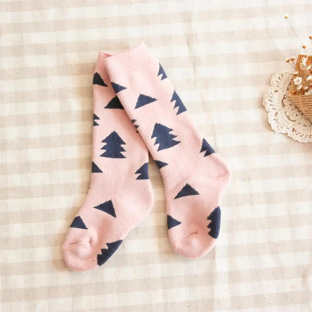 2016 новый хлопок колен-высокие носки детей в трубке печать красочные малышей зима