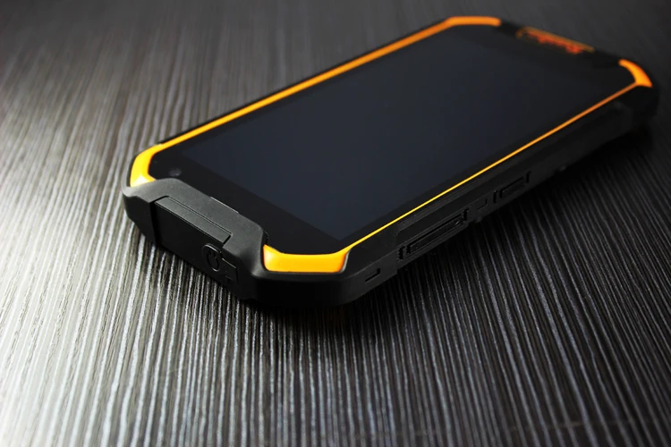 Runbo F1 Plus IP67 водонепроницаемый мобильный телефон 6 ГБ 64 ГБ Android 7,0 ударопрочный мобильный телефон NFC Смартфон 5,5 дюймов 4G телефон
