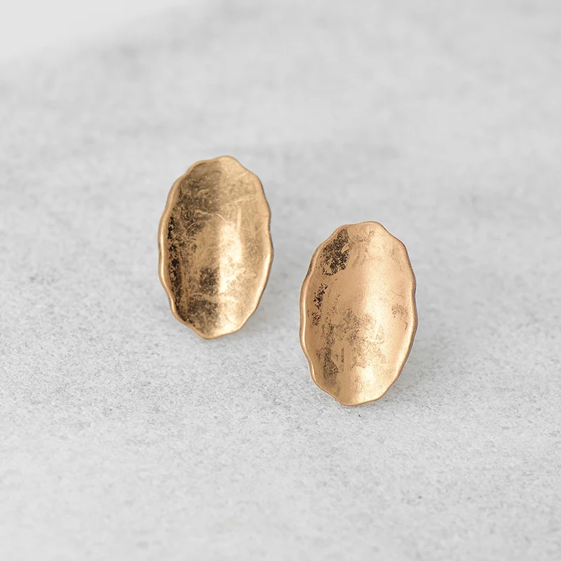 Женские винтажные геометрические серьги гвоздики модные простые из цинкового