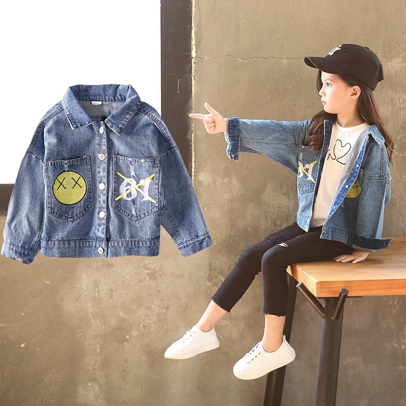 

Girls coat spring and autumn 2019 new small and medium girls loose denim jacket girls embroidery hole denim cardigan