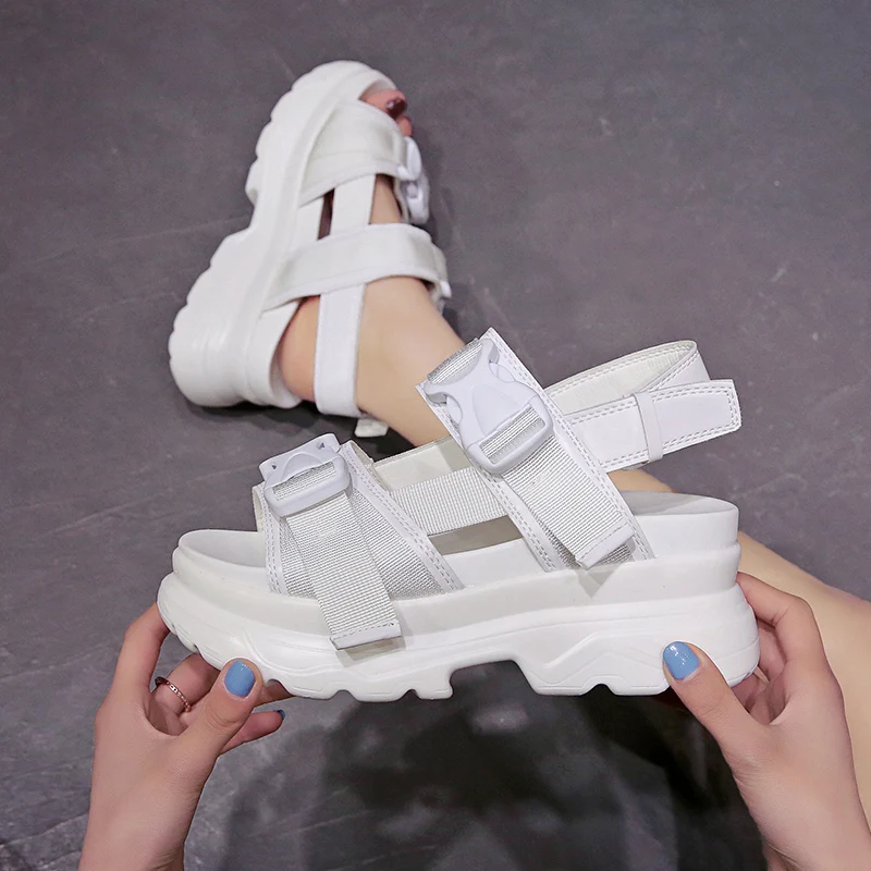 Женские сандалии 2020 модные сезон лето Кожаная обувь с пряжкой кроссовки 7 5 см