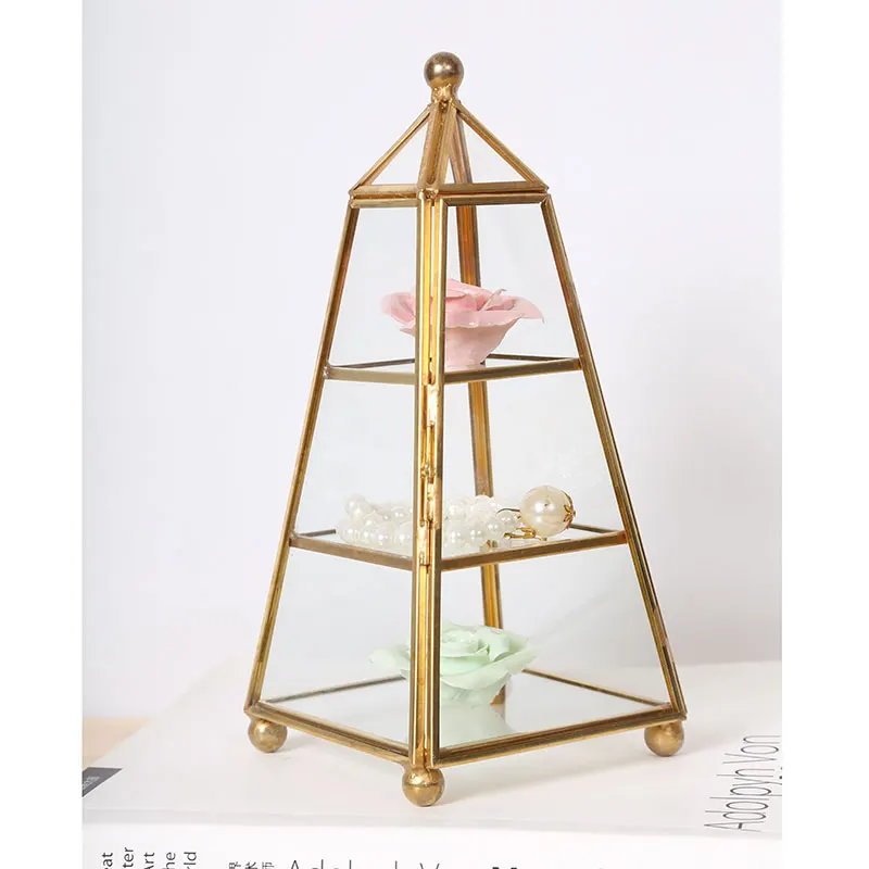 Трехуровневая стойка для хранения ювелирных изделий в европейском стиле
