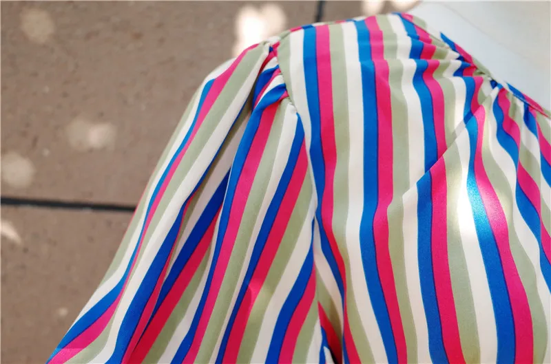 Элегантное разноцветное Полосатое платье миди с V-образным вырезом и