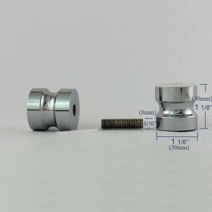 Хромированная ручка для стеклянной двери душа с обратной стороны к задней