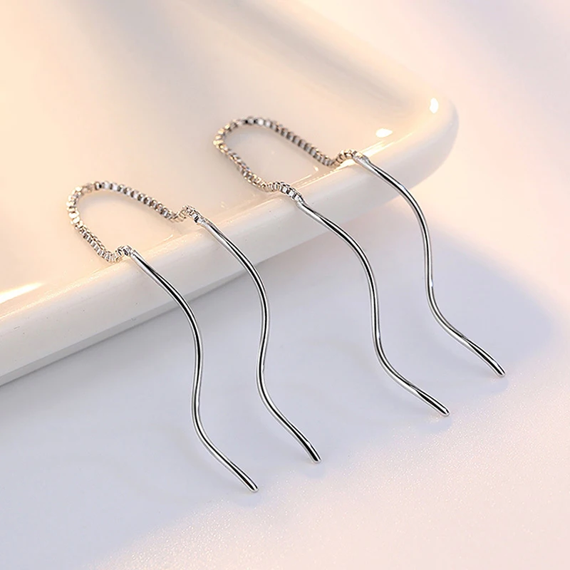 

YAOLOGE Curved Wave Tassel Earrings New Simple Long Earrings Ladies Earrings Fashion Jewelry