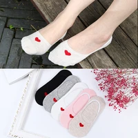 fashion lovely women socks non slip silicone women invisible socks cotton shallow mouth candy colors heart ankle socks