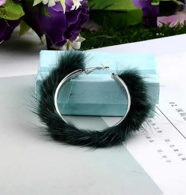Серьги-кольца из натурального меха норки 5 см, большие размеры, серьги-кольца из меха енота, теплые рождественские подарки, круглые серьги для зимы, круглые ювелирные изделия - Окраска металла: green