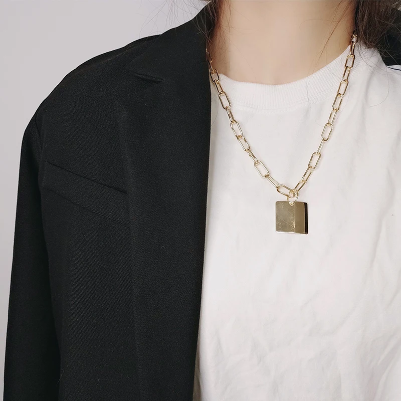 HUANZHI Square Pendant Simple Vintage Exaggeration Personality Gold Color Metal Long Chain Necklaces For Women Girls Jewelry