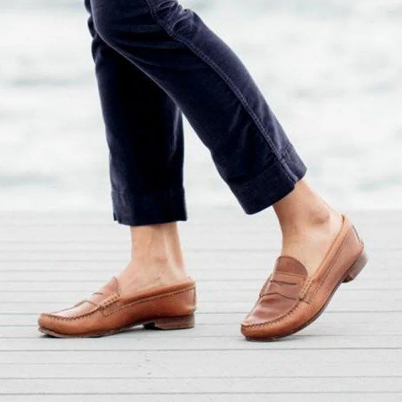 Oeak Genuine Leather Women Shoes Luxury Women Loafers Breathable Slip on Black Driving Shoes Plus Size hot sale