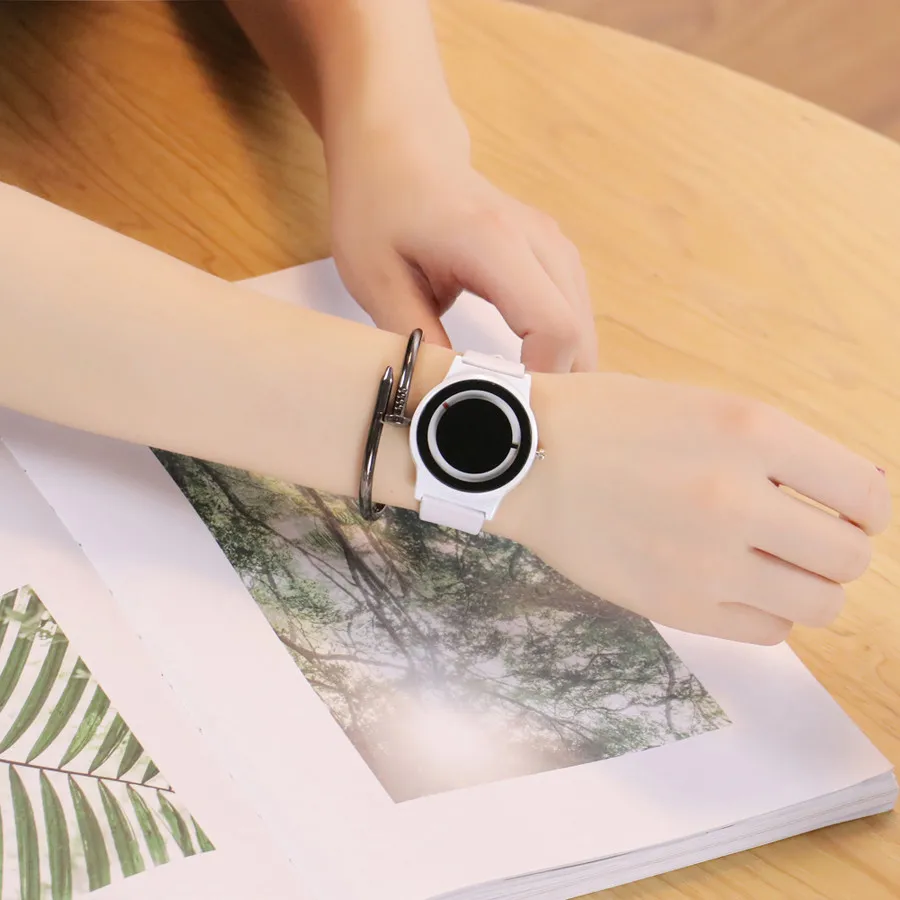 Модные женские часы 2020 люксовый бренд силиконовый ремешок простые кварцевые