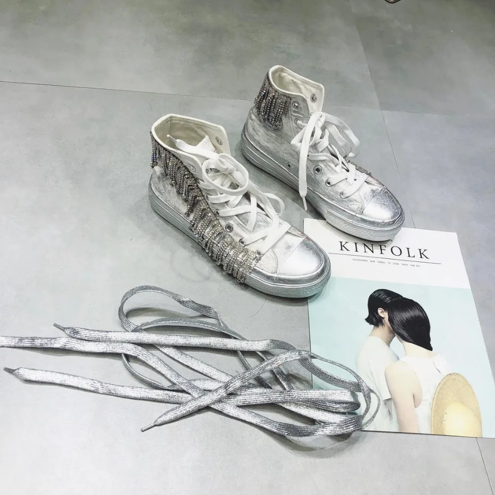 Женские высокие кроссовки с кристаллами белые стразы модная брендовая обувь для