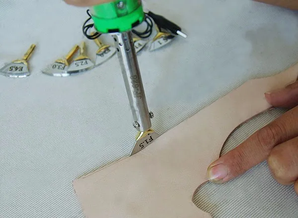 F3.5 (3 мм) вентилятор и циркулярное давление канавки в то время как металлическая