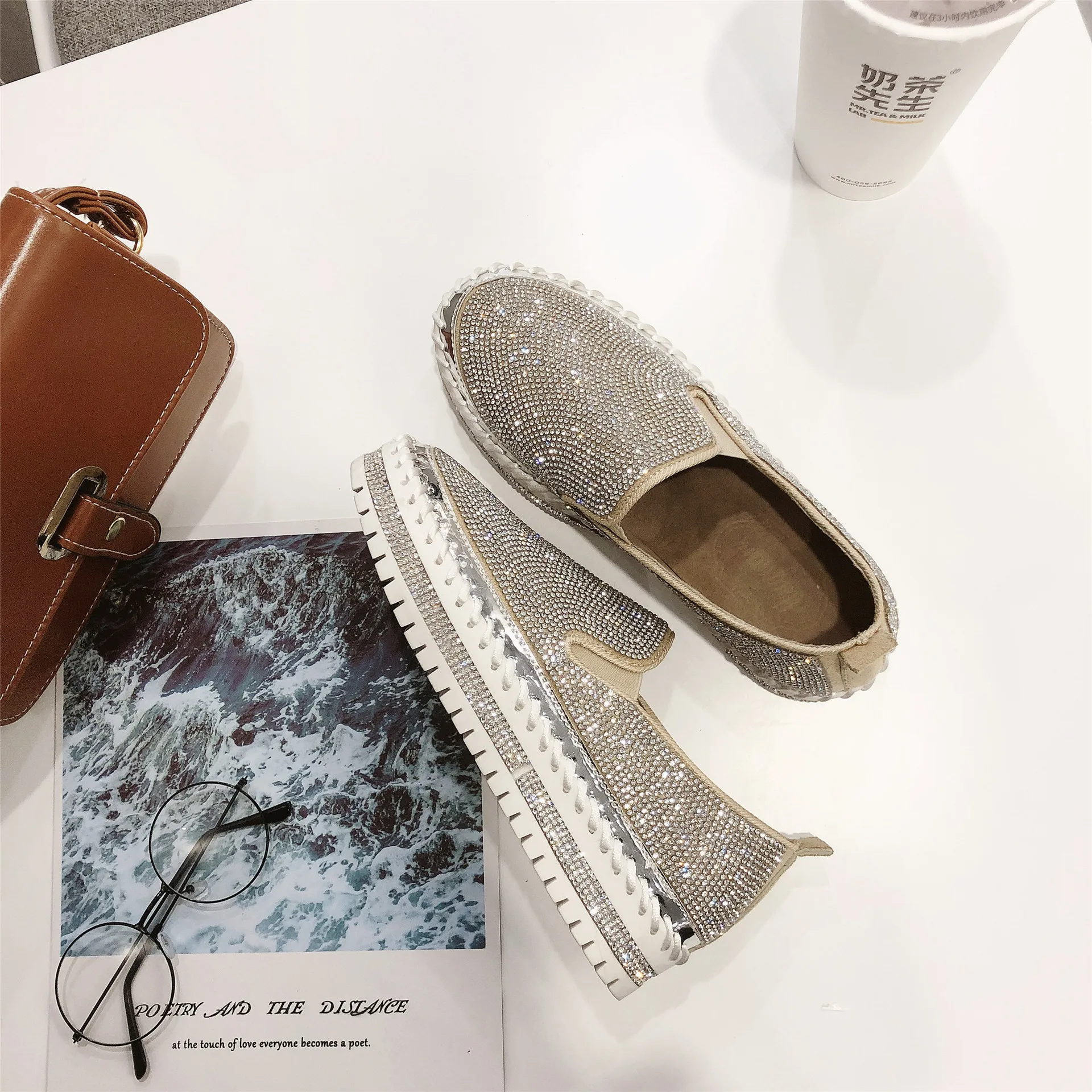 Женская обувь; Mujer; модные повседневные лоферы на толстой подошве; стразы; Zapatillas; Мокасины без застежки; обувь на плоской подошве; 698