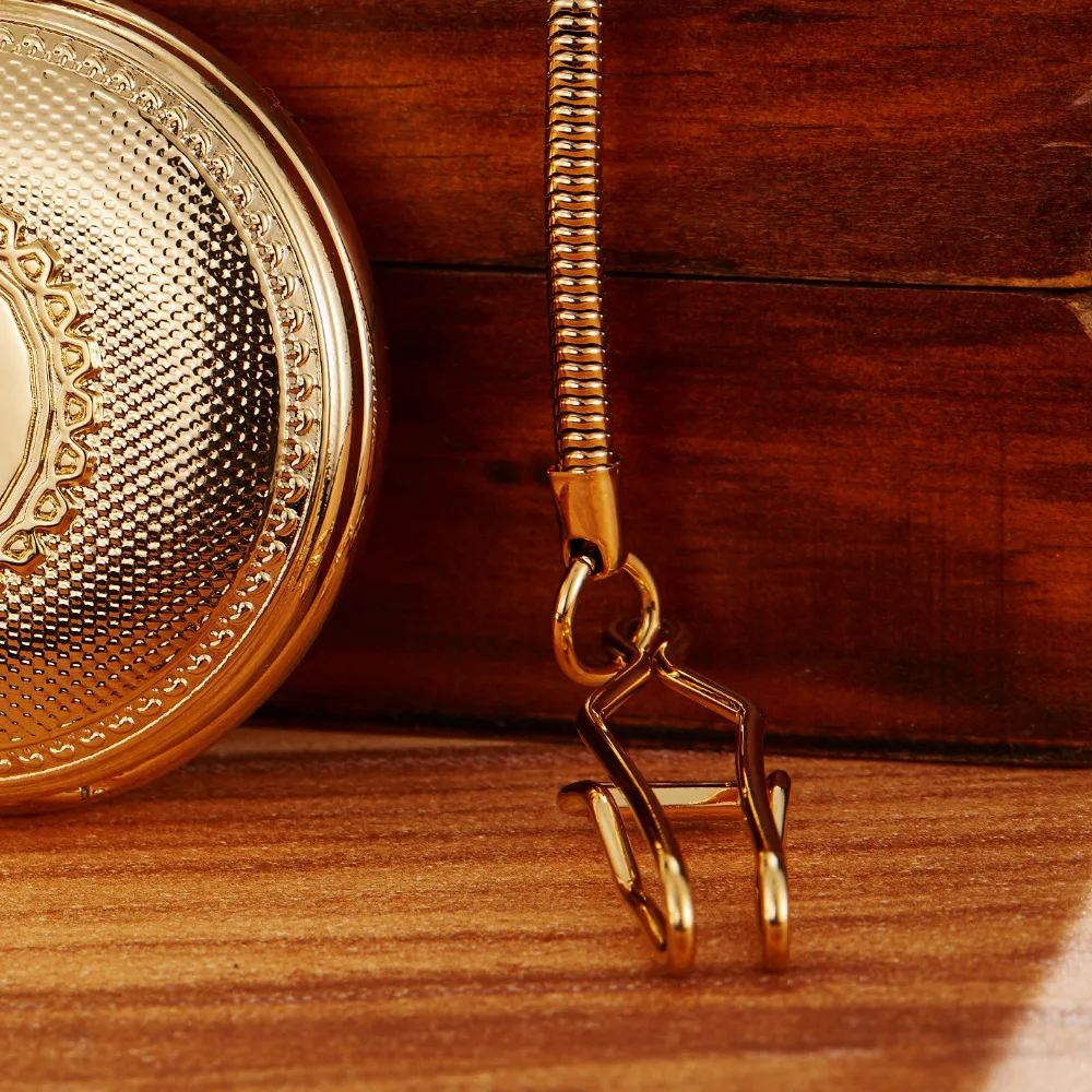 Vintage Copper Material Top Brand Skeleton Mechanical Pocket Watch Mens Fob Chain Golden Automatic Sculpture Women Men Watch Gif