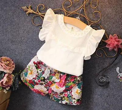 2017 New Fashion Cute Baby Girls Clothes Set Summer Petal Sleeve T-Shirt Top and Floral Shorts 2PCS Little Outfit | Детская одежда и