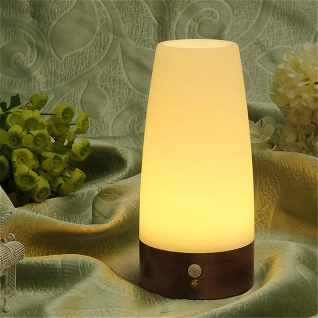 Smart sensor LED night light Creative home control small desk lamp Continental reading | Лампы и освещение