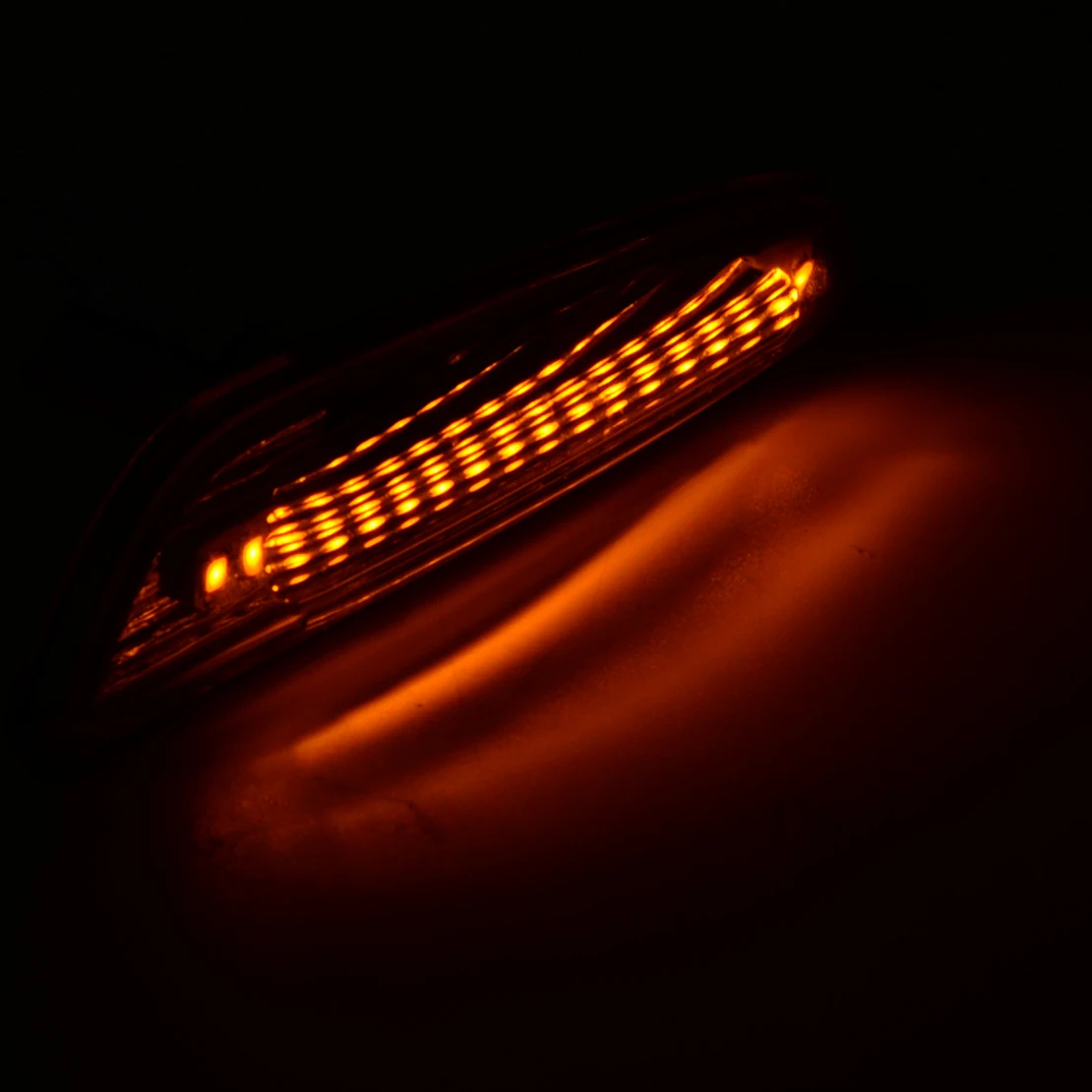 2 шт. Подходит для BMW E46 E60 E61 E81 E82 E83 E88 E90 E91 E92 E93 автомобиля янтарные светодиодный
