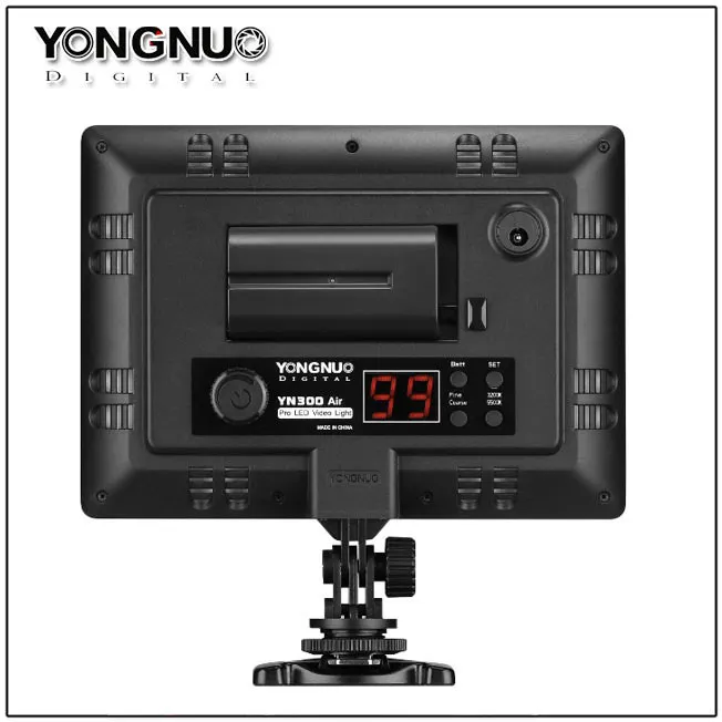 Светодиодная видеокамера YONGNUO YN300 AIR Pro для Canon Nikon + аккумулятор зарядное