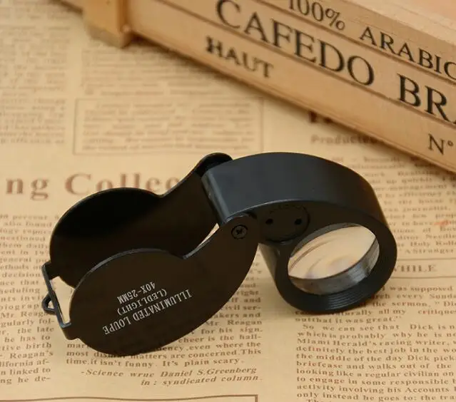 

200PCS 40x Portable Magnifier Mini Retractable Magnifying Illuminated LED Light Jeweler Loupe Fast shipping SL6096