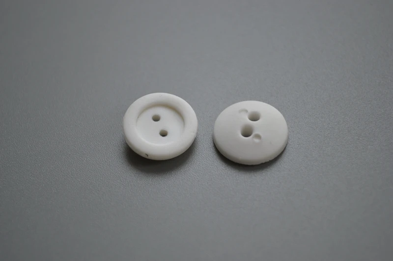 Резиновые пуговицы для одежды на заказ белые резиновые Швейные аксессуары