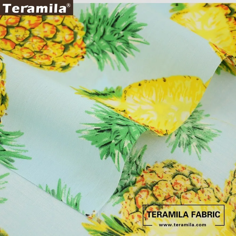 Хлопок Teramila Поплин Ткань Жир четверть метр небесно-голубой принт свежий ананас
