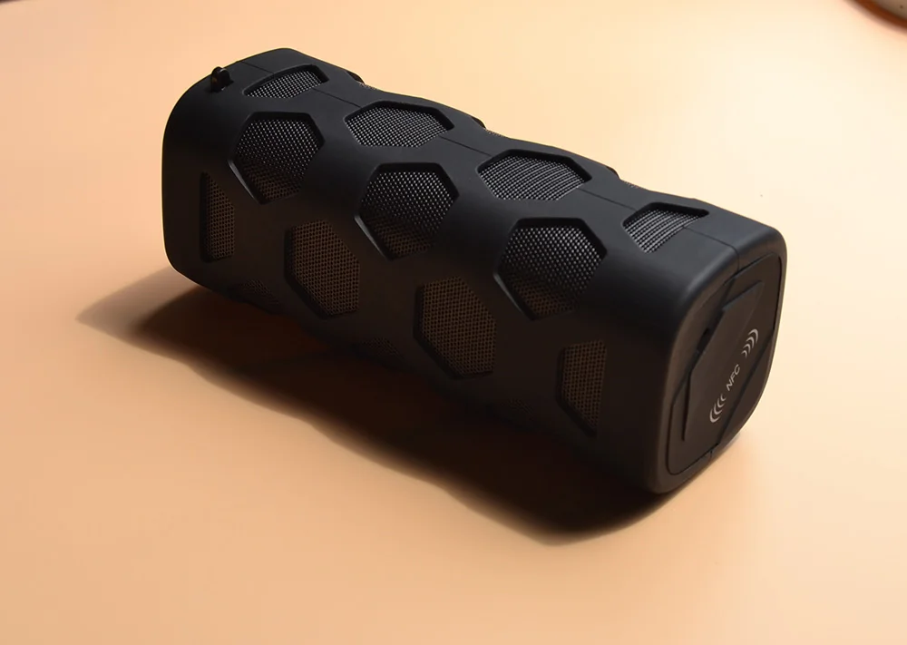 NFC Беспроводной Bluetooth Динамик с Powerbank Водонепроницаемый Портативный годный для использования вне помещения миниатюрный коробка Колонка стерео звук Динамик для телефона