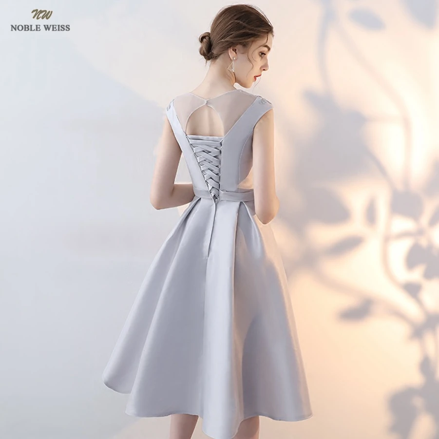 Платье для выпускного вечера с круглым вырезом соблазнительное атласное платье