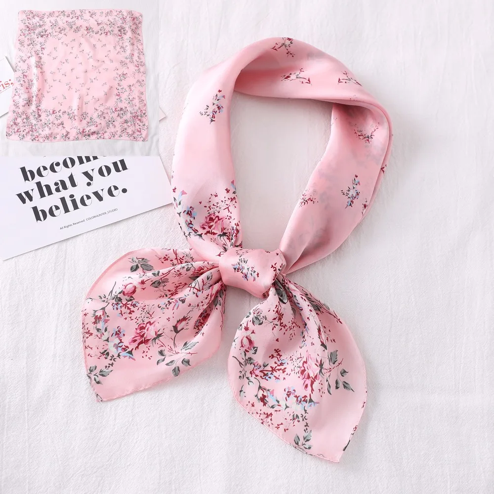 Красивый цветочный принт маленький квадратный размер 70 см на женские шарфы