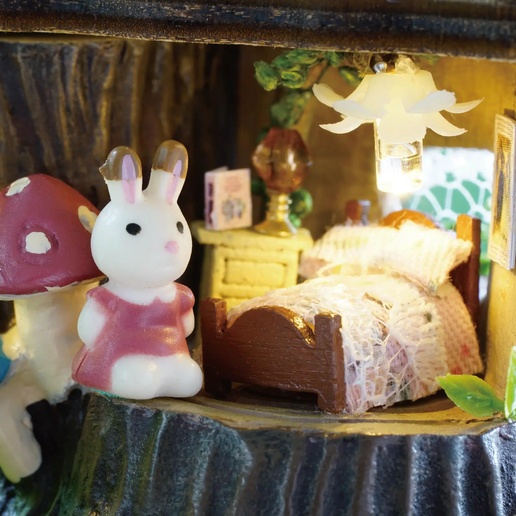 

Furniture Diy Doll Houses Miniature Doll House Wooden Children Toys For Kids Birthday Gift Fantasy Forest
