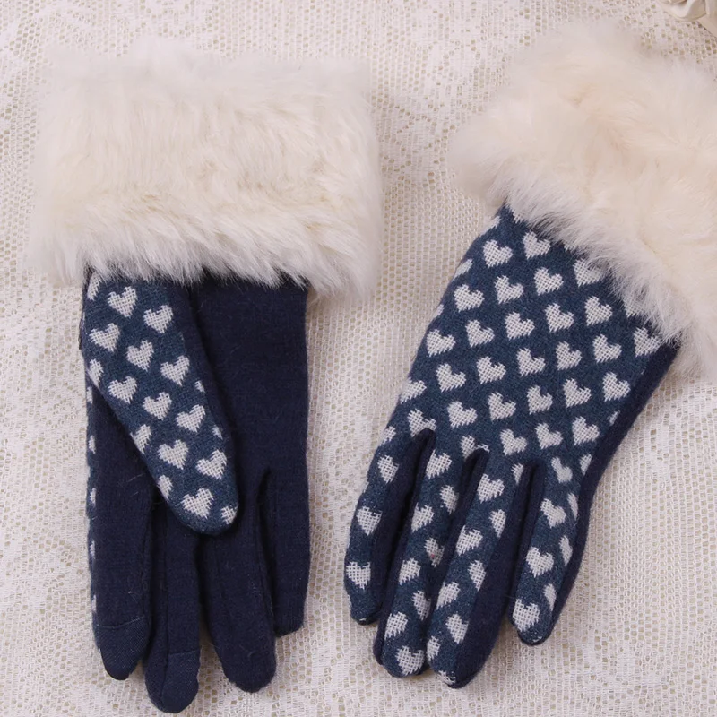 Женские вязаные перчатки с сердечками для сенсорных экранов зима-осень |
