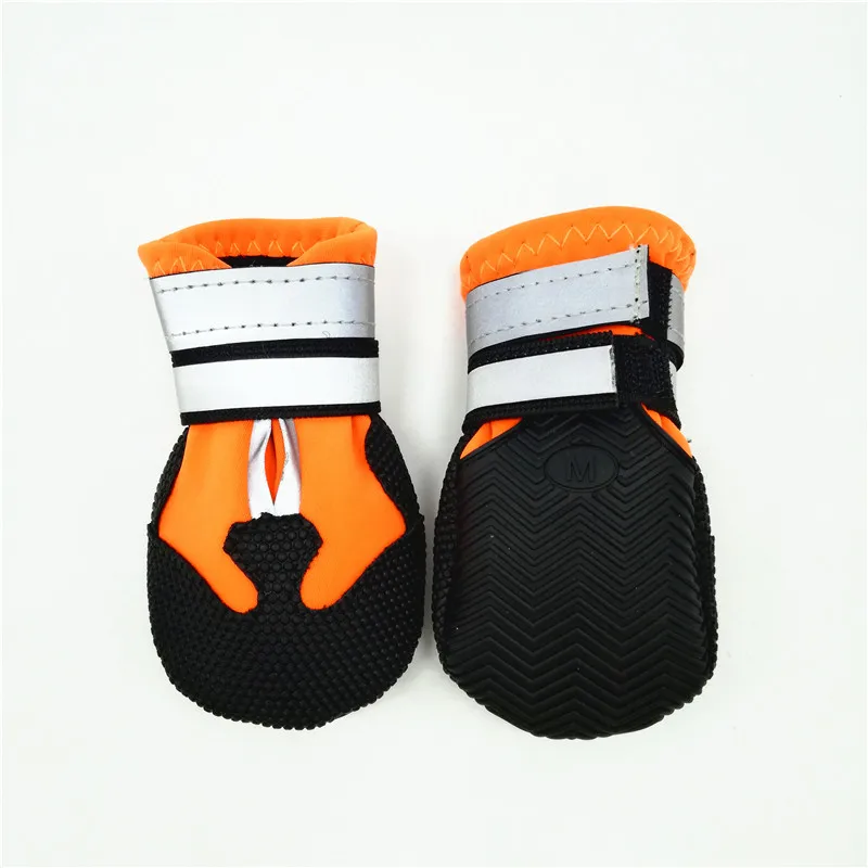 Непромокаемые ботинки для собак с регулируемым ремешком и нескользящей подошвой