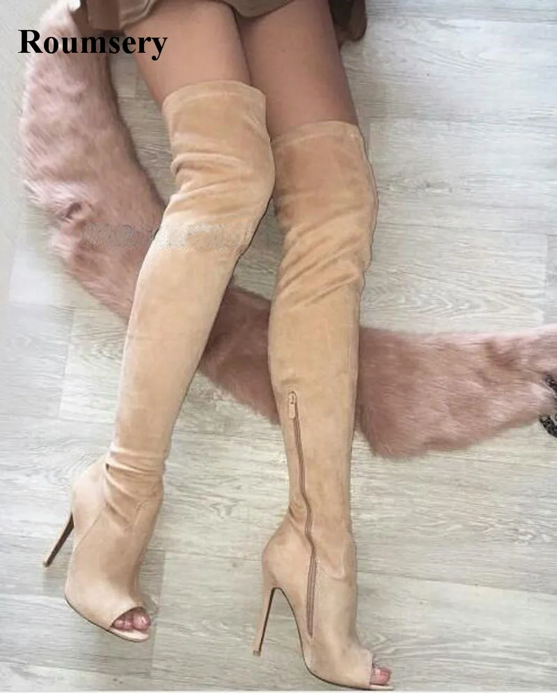 Женские замшевые сапоги выше колена гладиаторы на тонком высоком каблуке с