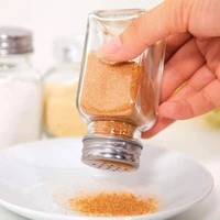 kitchen herb spice tools glass condiment bottle pepper shaker outdoor barbecue salt shaker caster