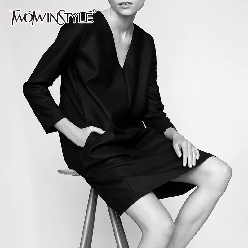 TWOTWINSTYLE платье с v образным вырезом женское длинным рукавом и карманом