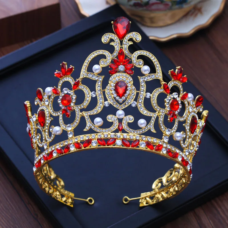 

Винтажная диадема Король Королева тиары в стиле барокко золотые металлические Красные кристаллы жемчужные короны женское украшение для во...