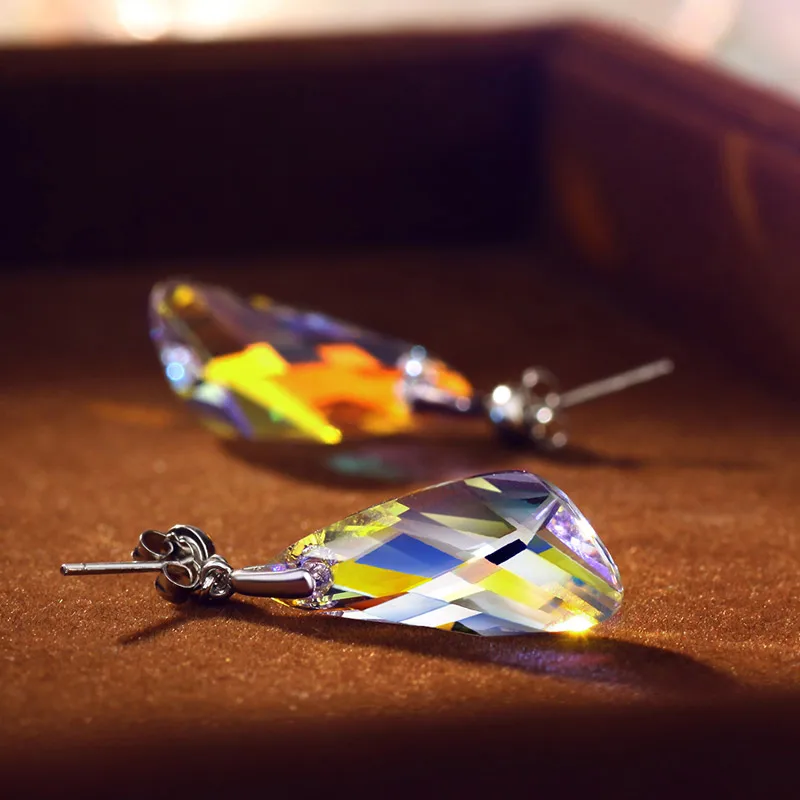 Набор украшений с кристаллами Neoglory колье и серьги в геометрическом стиле из