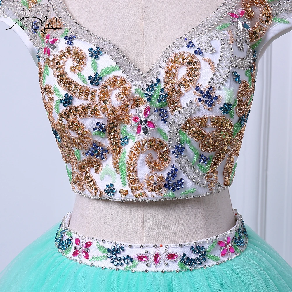 ADLN Двойка розовые платья Quinceanera v-образным вырезом Кепки рукавом бальное платье для светской львицы для выпускного вечера Vestidos De 15 Anos