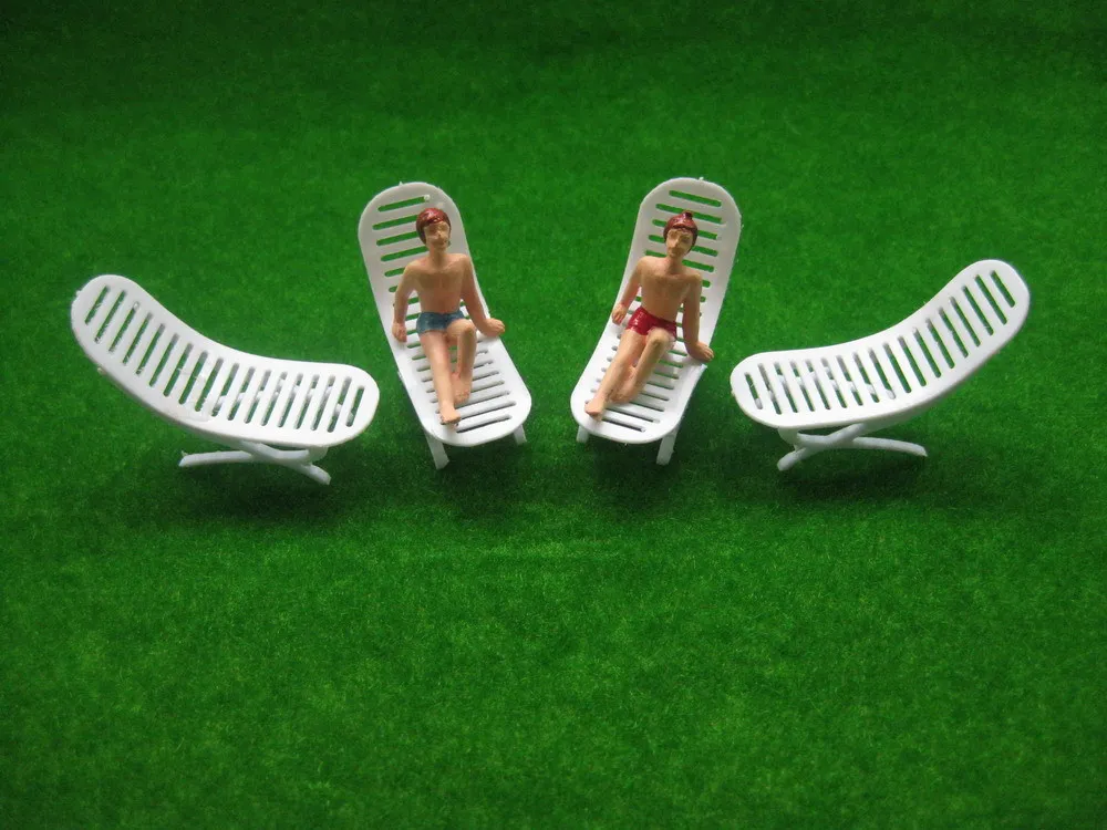 

YZ4801 Model Railway Layout 1:48 Sun Loungers Beach Chairs O Scale NEW