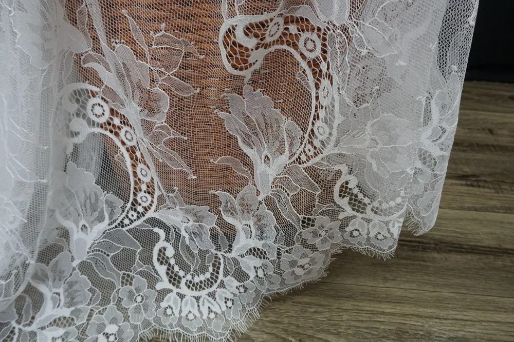 Тонкое качество cahntilly кружевная ткань 150*300 см/шт. Двойная окантовка отделка кружевом с ресничками французская кружевная ткань повторяющиеся цветы