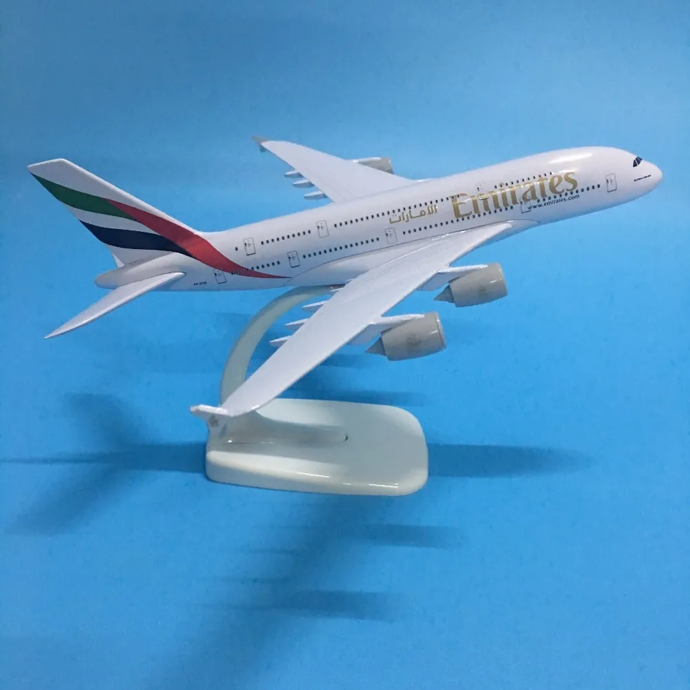 JASON TUTU Emirates Boeing 777 модель самолета Модель самолета 1:200 литой металл 20 см Airbus A380 самолет