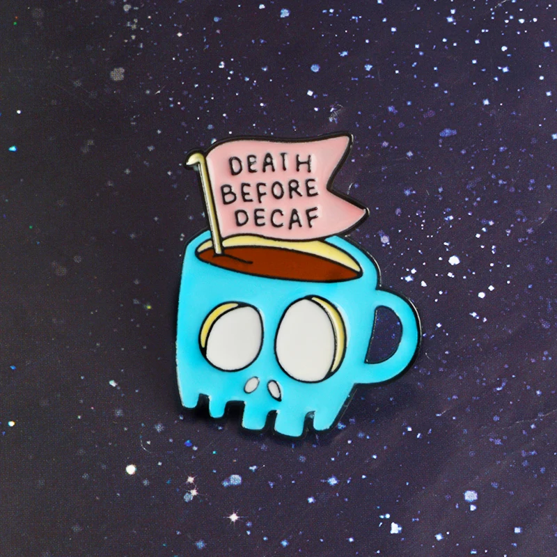Эмалированная брошь DEATH BEFORE DECAF в виде каркаса кофейной чашке джинсовая для