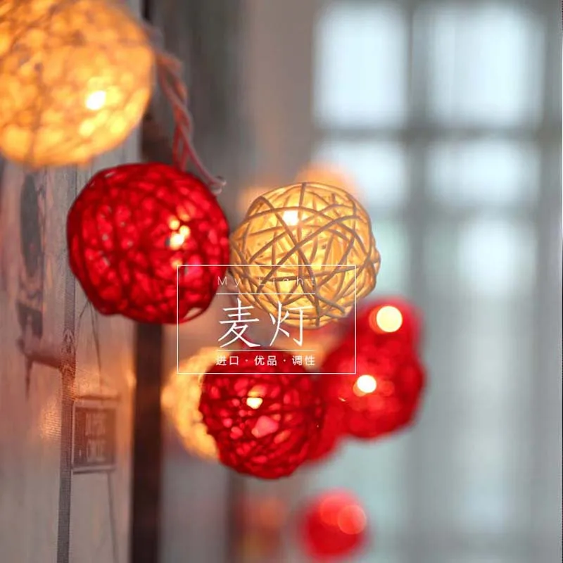 СВЕТОДИОДНАЯ Гирлянда для украшения праздников 20 шт. красные белые Ротанговые