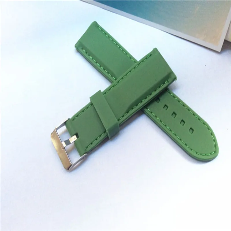 Силиконовый ремешок для часов в стиле милитари из мягкой резины цвет зеленый 24 мм